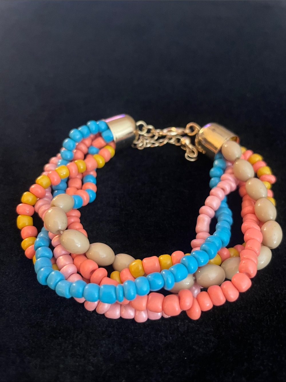 Beaded Multi-Strand Pink Blue Gold Accent Bracelet NEW 7.5!